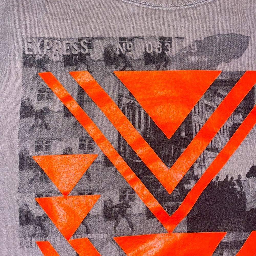 Express Mens Crewneck Sweatshirt - Picture 2 of 3
